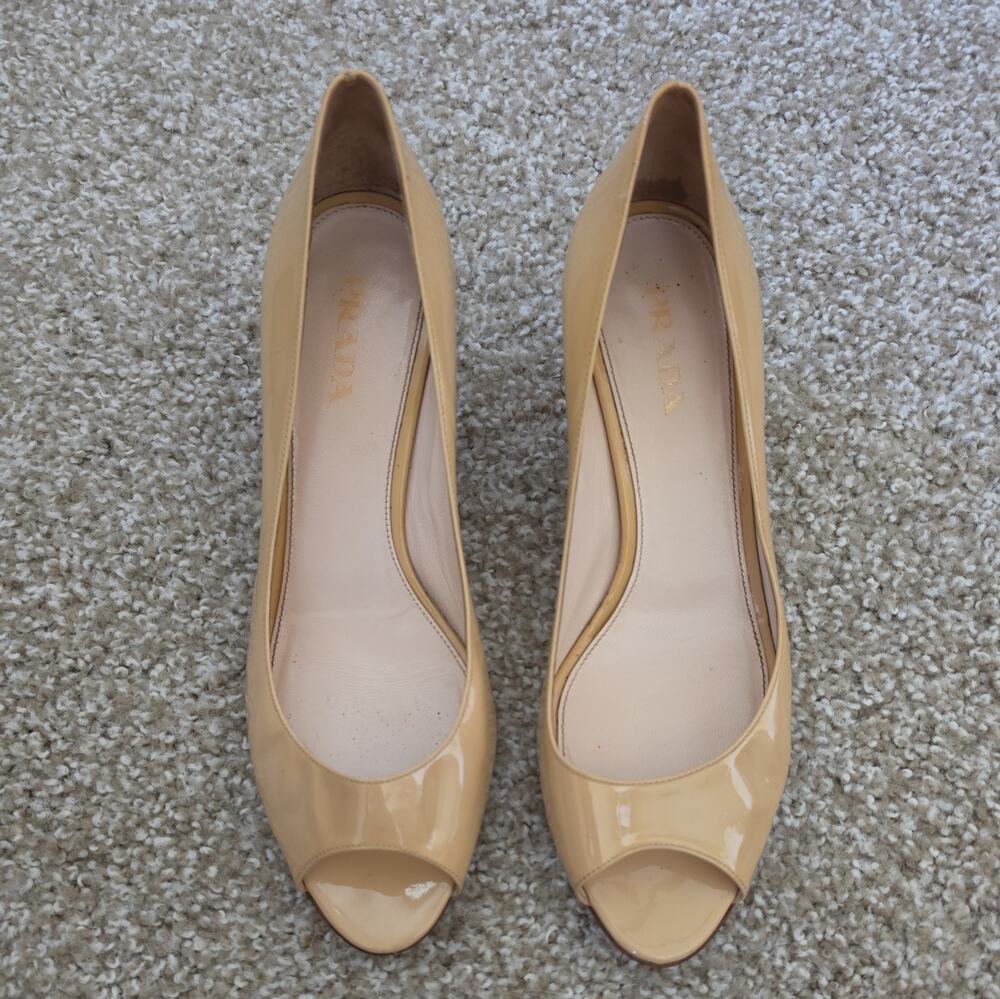 Prada Peep Toe Nude Pumps 39.5, Size 8.5